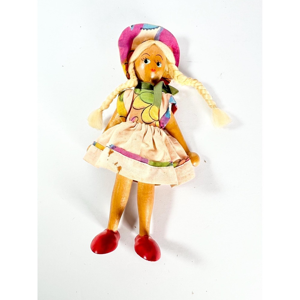 Vintage 1950s Polish Wooden Peg Folk Art Doll Poland girl painted face